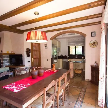Catalunya Casas Peaceful Perfection , Only 30km From Barcelona!