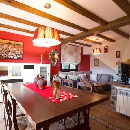 Villa Catalunya Casas Peaceful Perfection , Only 30km From Barcelona! Vacarisas