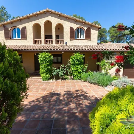 Catalunya Casas Peaceful Perfection , Only 30km From Barcelona! *