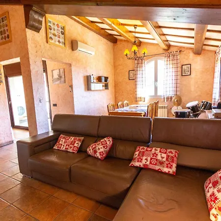 Catalunya Casas Peaceful Perfection , Only 30km From Barcelona! * Vacarisas