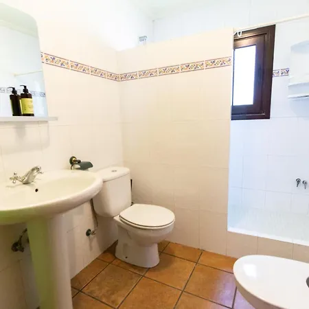 Villa Catalunya Casas Peaceful Perfection , Only 30km From Barcelona! *